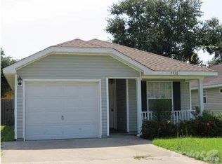 5930 Bilek Dr, Pensacola, FL 32526