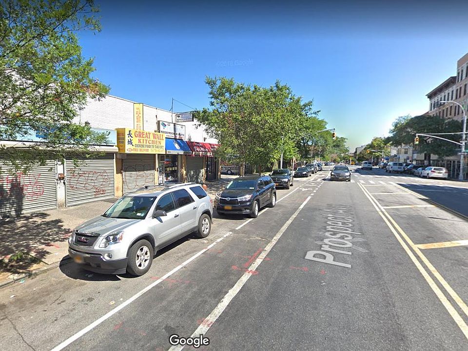 2nd image of 987 Prospect Ave