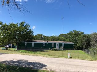 8152 Whartons Dock Rd, Bandera, TX 78003