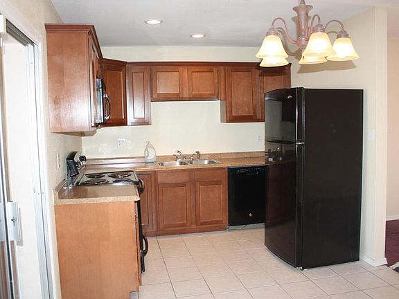 3rd image of 1835 N 46th Ave