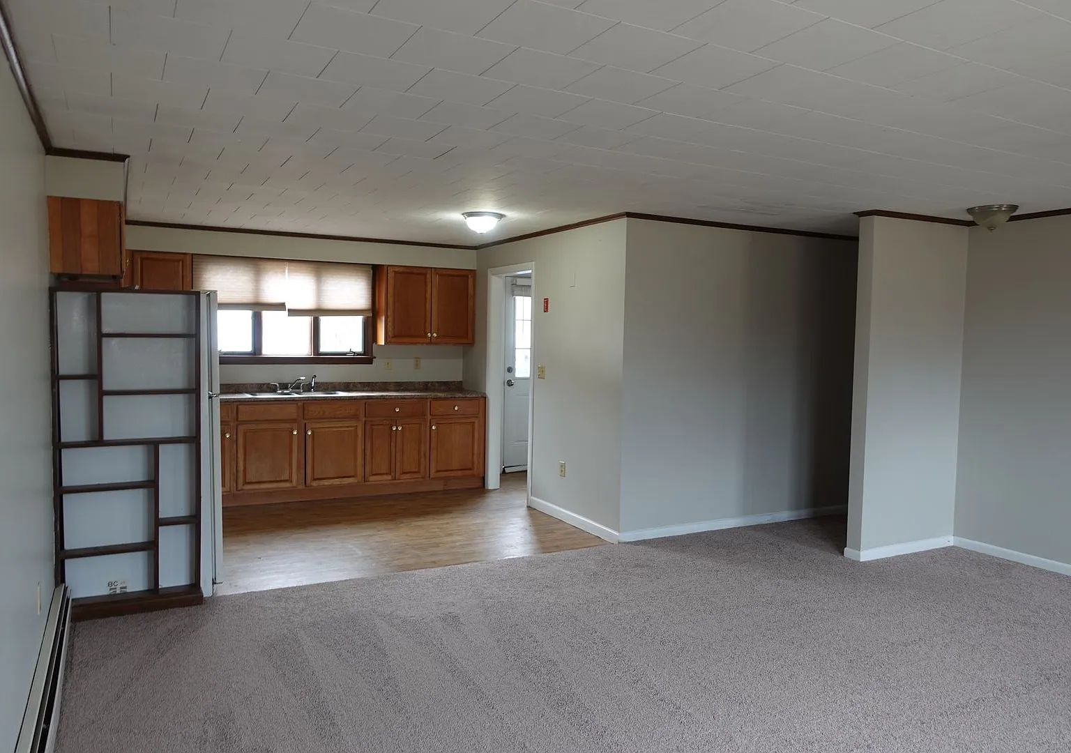 8 North Main Street — Photo 1