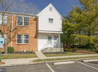 916 Woodchip Rd, Lumberton, NJ 08048