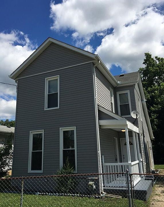 1st image of 905 6th Ave