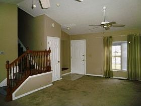 3rd image of 22 Lakeview Dr