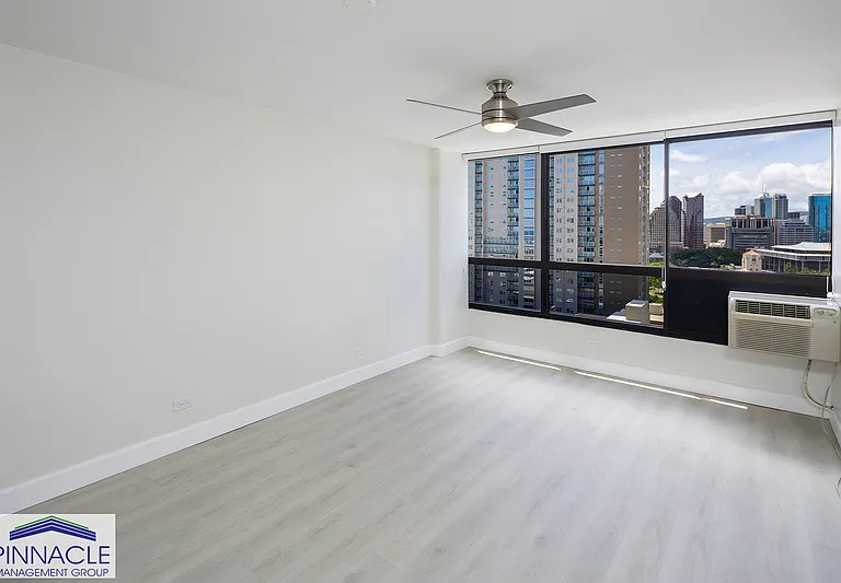 876 Curtis St #2208 — Photo 3