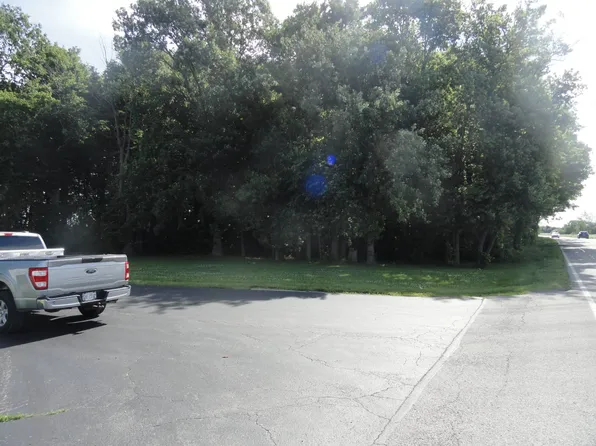 1621 W Strub Rd, Sandusky, OH 44870