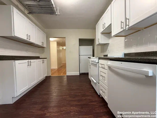 7 Mount Hood Rd, Boston, MA