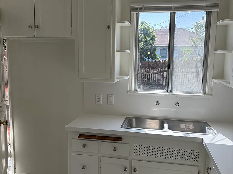 2383 Belmont Ave #2383 — Photo 7