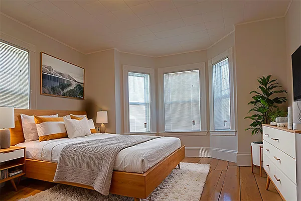 Building Photo - 141 Brown St #2F