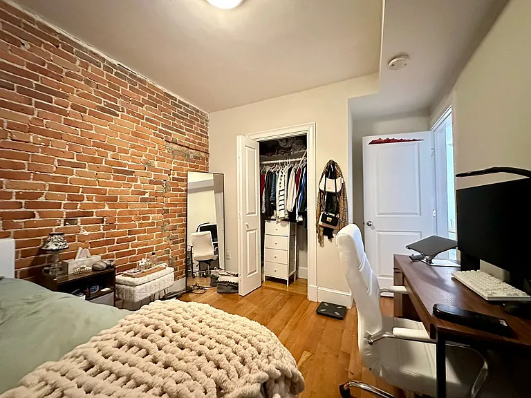 842 Huntington Ave #1 — Photo 17