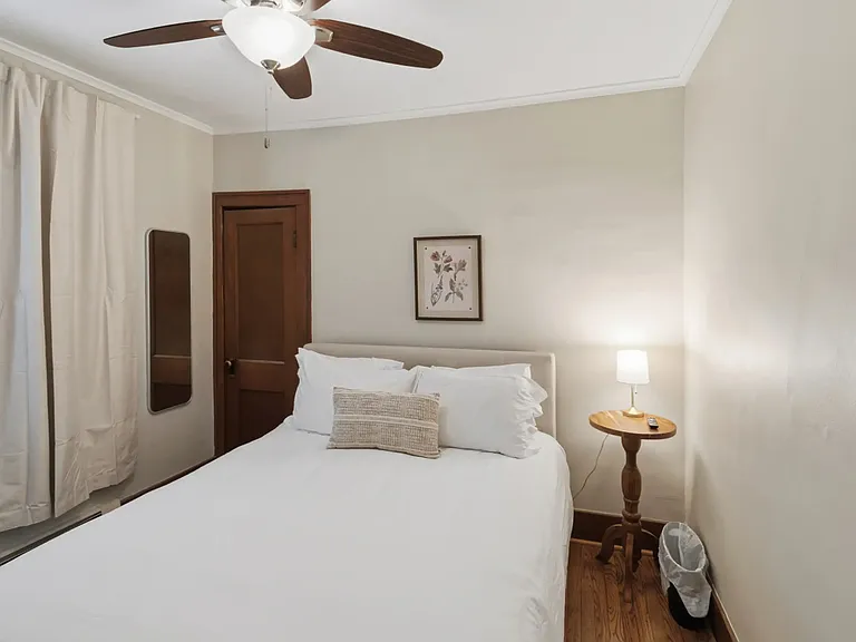 327 2nd St #1 — Photo 7