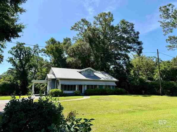 213 Alco Dr, Brewton, AL 36426