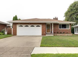 200 Selden Ave, Akron, OH 44301