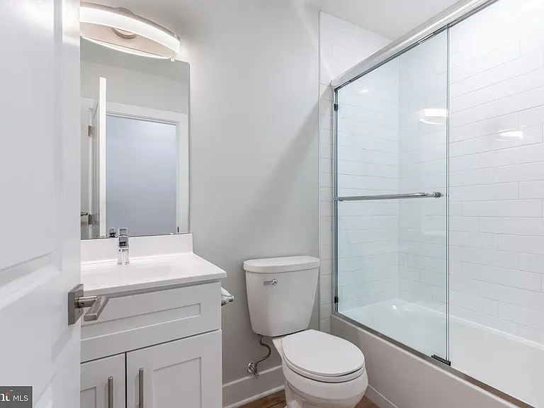 2552 N Hancock St #2 — Photo 6