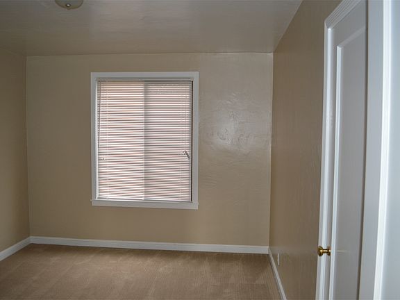 5th image of 2162 41st Ave