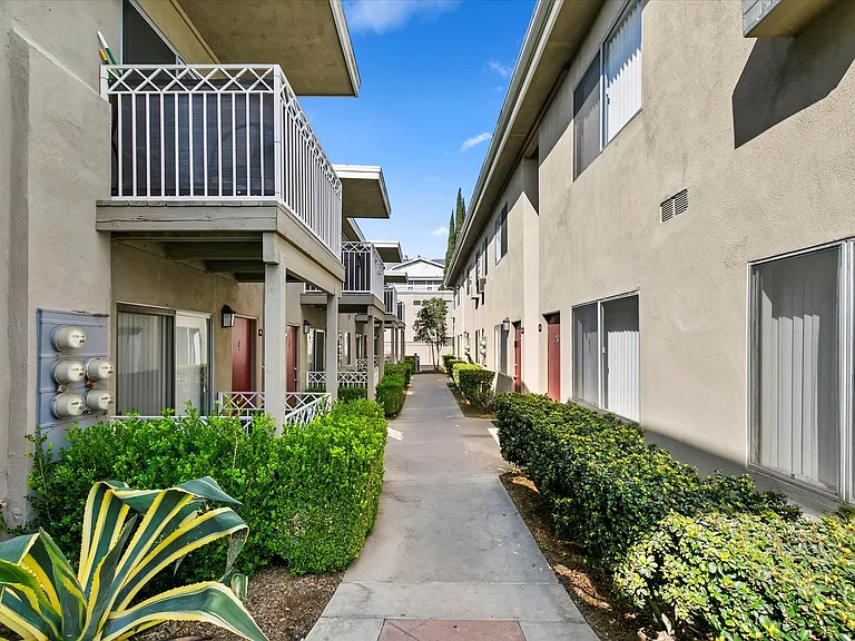 Landscaped paths offering a serene community atmosphere