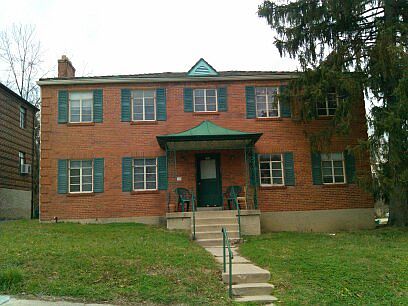 1st image of 101 Glenridge Pl APT D