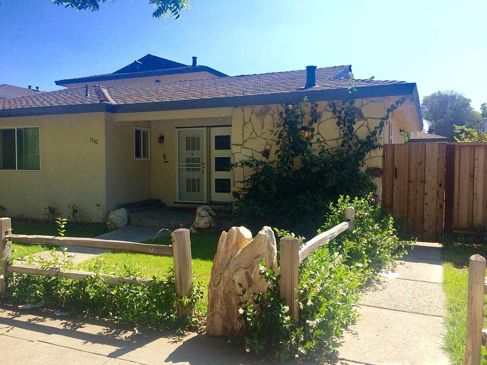 1st image of 1342 Essex Way APT 3