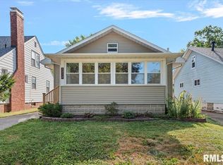 2212 Holmes Ave, Springfield, IL 62704