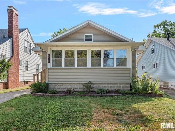 2212 Holmes Ave, Springfield, IL 62704