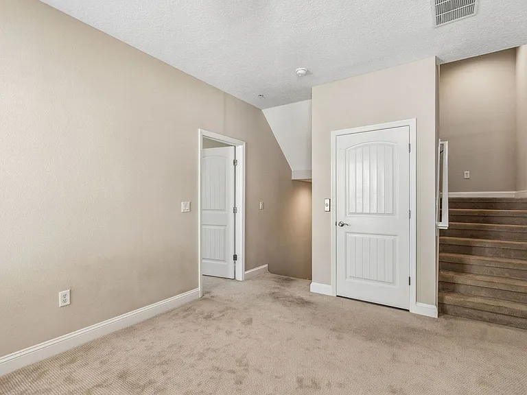 1850 Surf Side Dr — Photo 18
