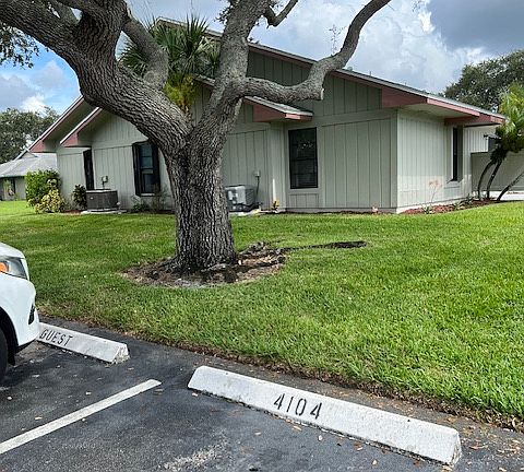 2nd image of 4104 NW Cinnamon Tree Cir
