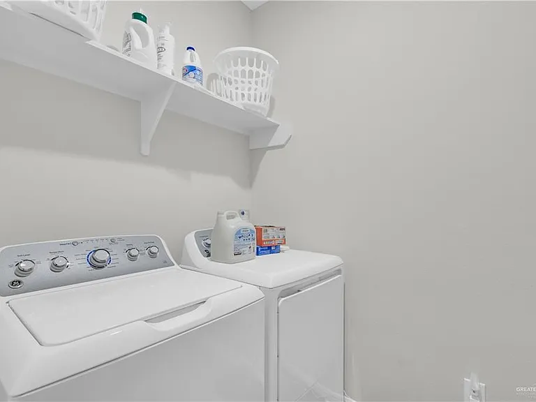 1409 Xavier Ave — Photo 15
