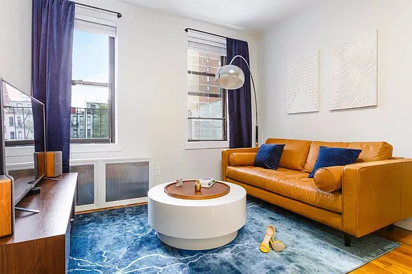 Rented by Charles Coutinho LLC | media 1