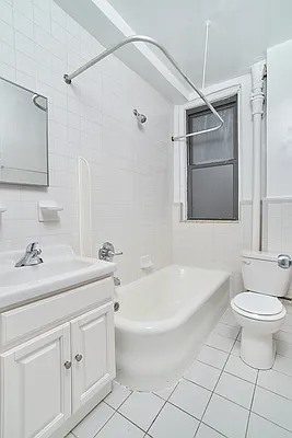 Rented by Living New York | media 26