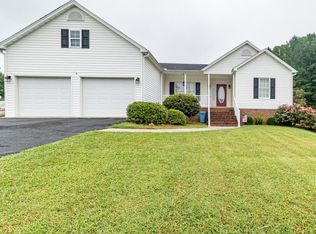 116 Carters Crossing Ln, Forest, VA 24551
