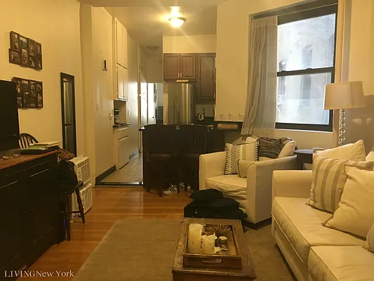 Rented by Living New York | media 9