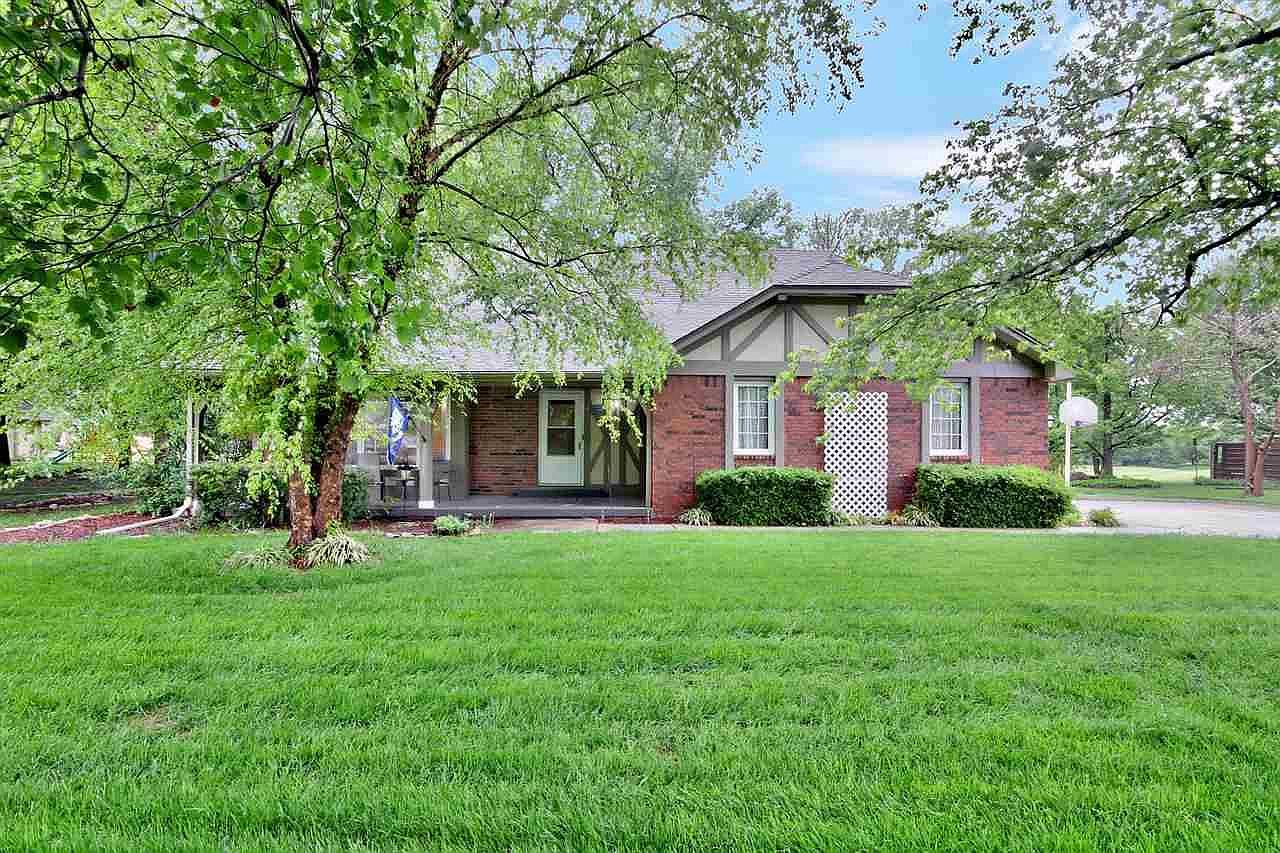 14510 E Willowbend Cir, Wichita, KS 67230 Zillow