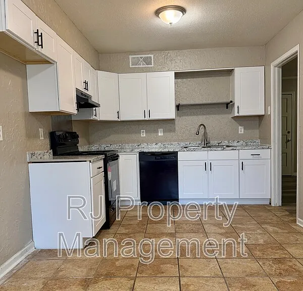 5368 Scottsdale Ave — Photo 16