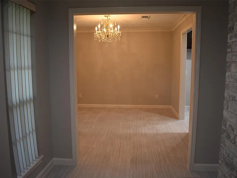 3110 Springhill Dr — Photo 12