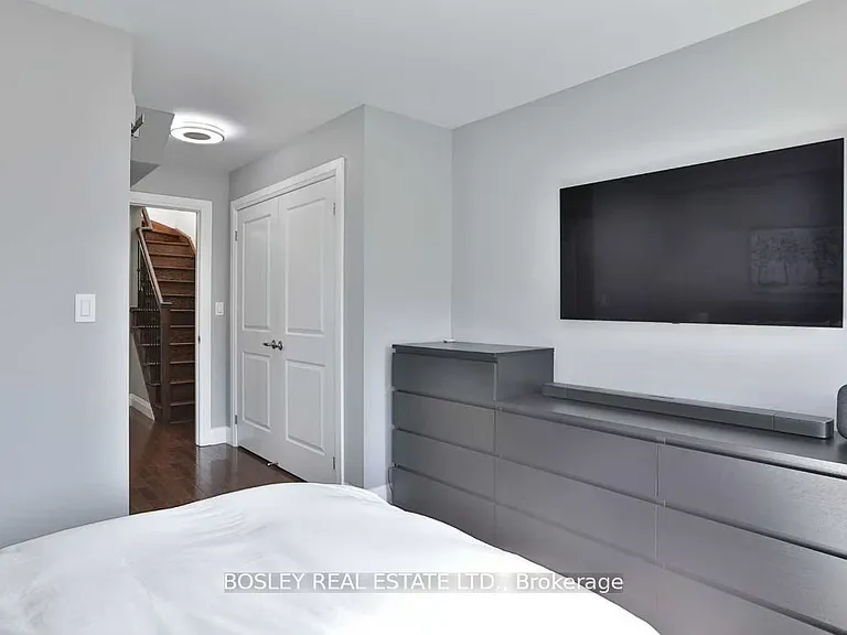 45 Hargrave Ln #148 — Photo 27