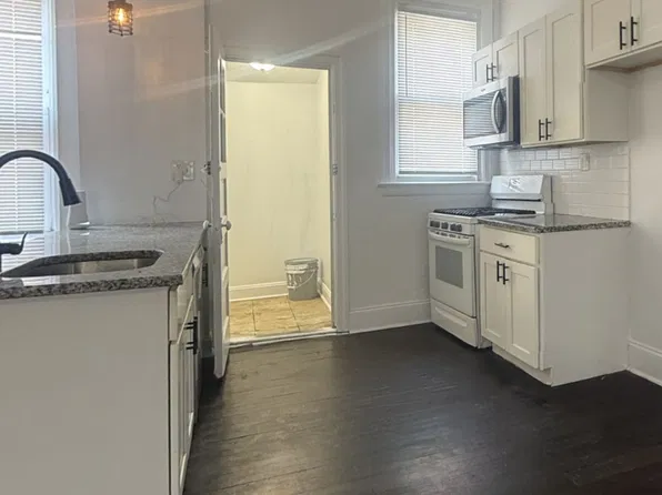 2044 S 68th St, Philadelphia, PA 19142
