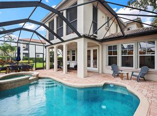 877 Taft Ct, Palm Beach Gardens, FL 33410