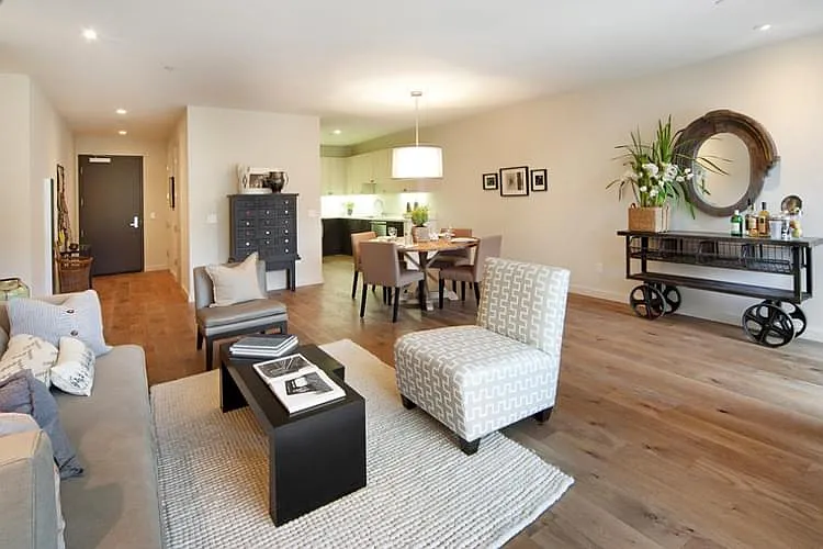 1301 Indiana St #203 — Photo 1