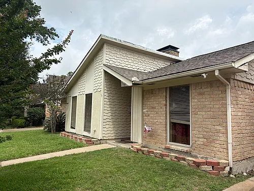 21430 Park Brook Dr Photo 1
