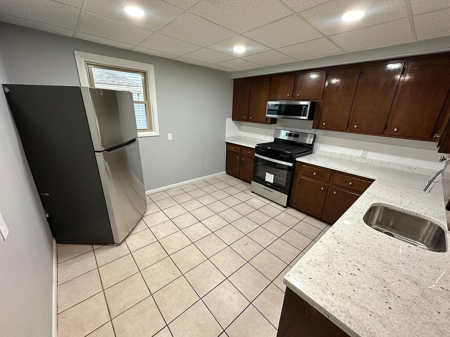 67 Boutwell St 1, Fall River, MA 02723 Zillow