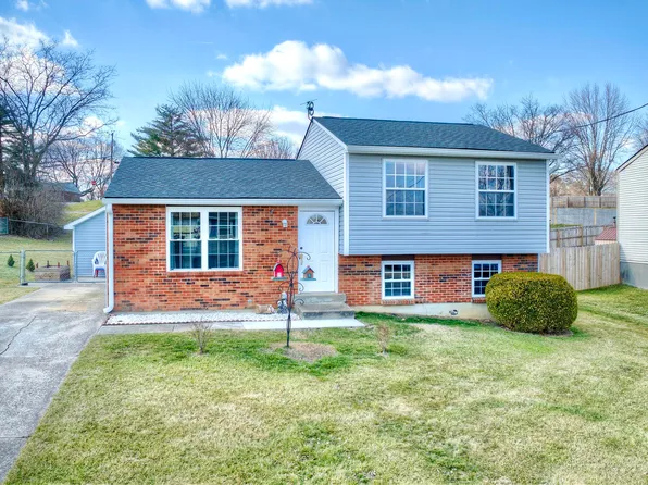 6 Hideaway Dr, Covington, KY 41017