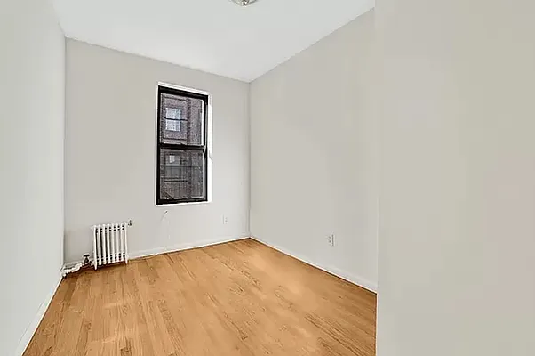 Rented by Corcoran | media 21