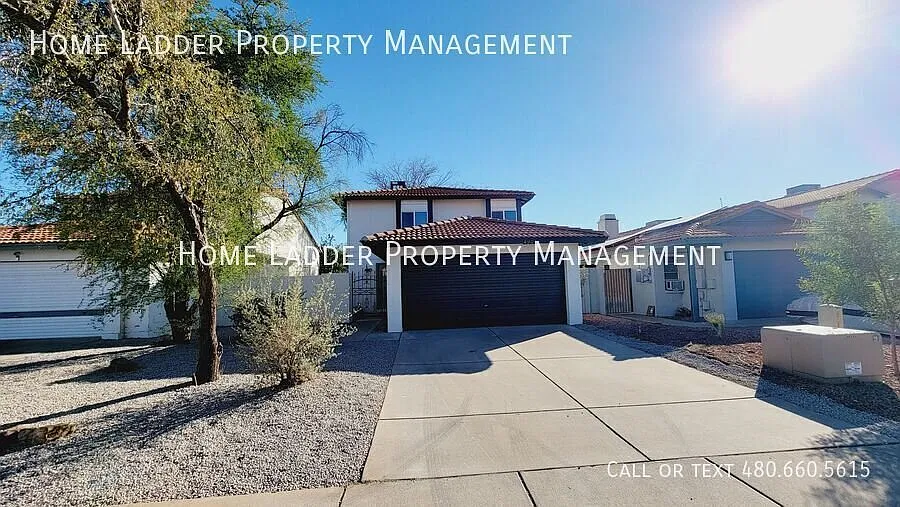 Beautiful recently renovated home in Glendale! — Photo 1