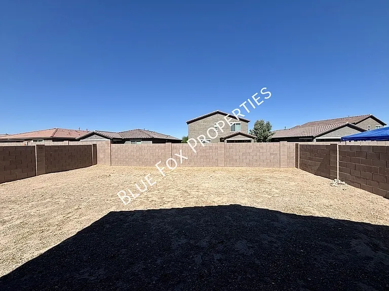 12013 E Ryscott Cir — Photo 23