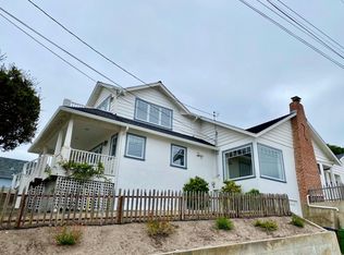 305 Carmel Ave, Pacific Grove, CA 93950