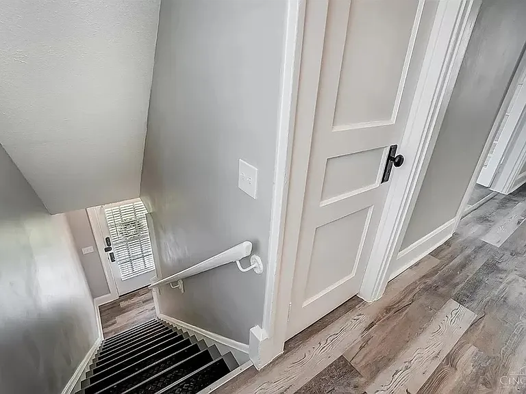 3479 Evanston Ave — Photo 6