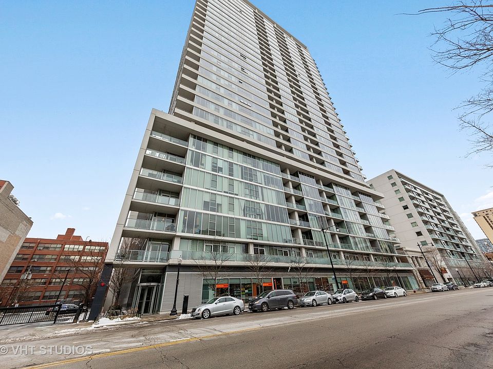 1st image of 1720 S Michigan Ave APT 1015