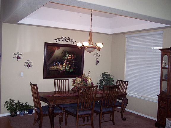 4th image of 2236 Longview Dr