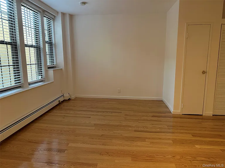 310 Riverside Blvd #2K — Photo 12