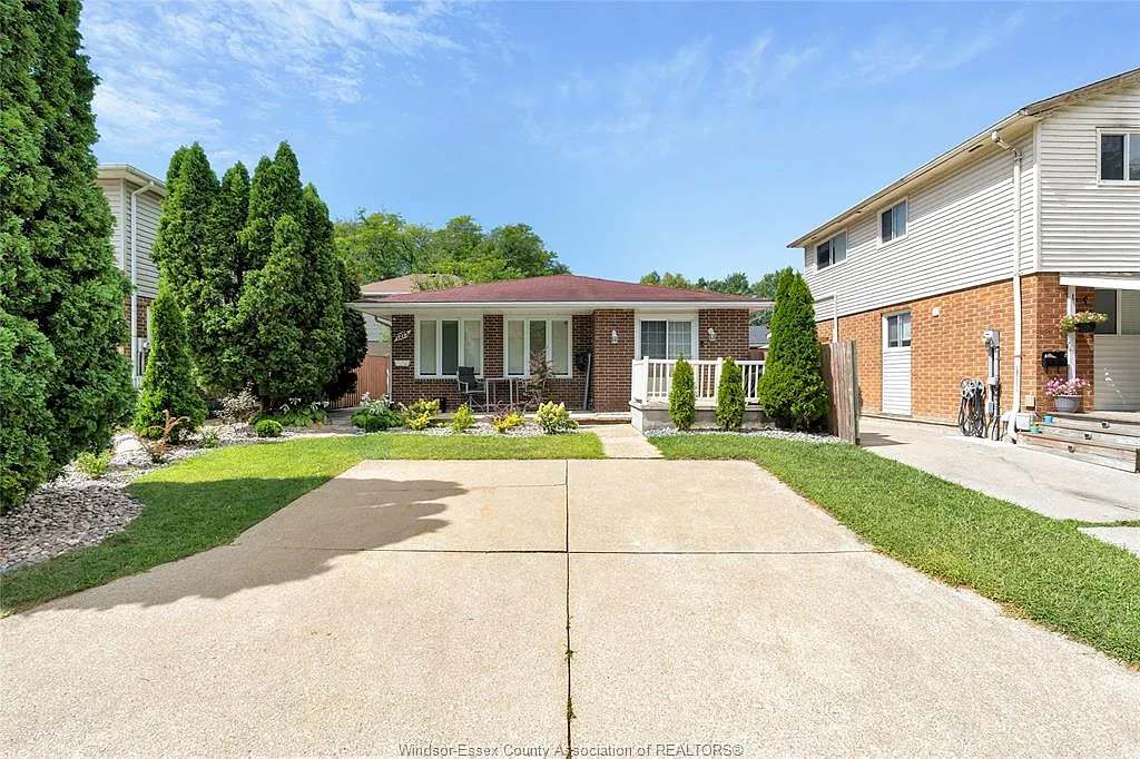 1 bed, $1,600 — Photo 2